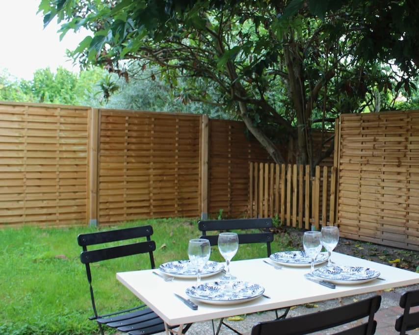 Yokohama, Duplex Avec Jardin Apartment Bourges Ngoại thất bức ảnh